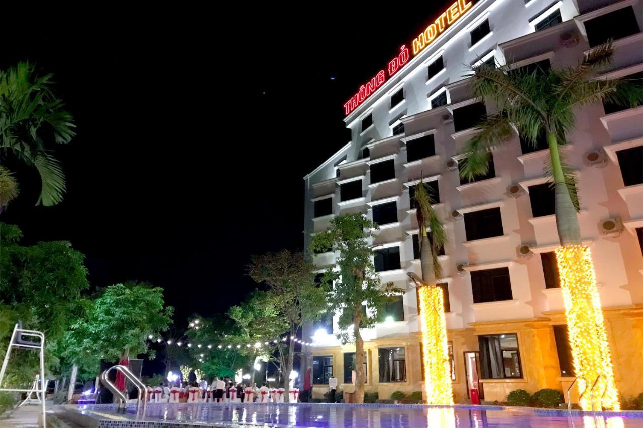 Thông Đỏ Hotel Vinh Exterior foto