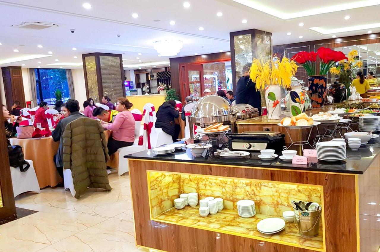 Thông Đỏ Hotel Vinh Exterior foto