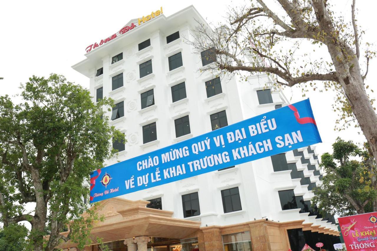 Thông Đỏ Hotel Vinh Exterior foto