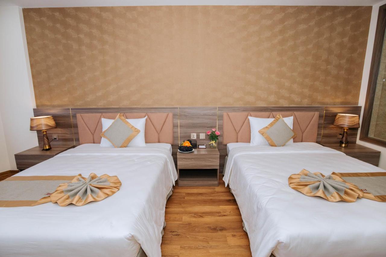 Thông Đỏ Hotel Vinh Exterior foto